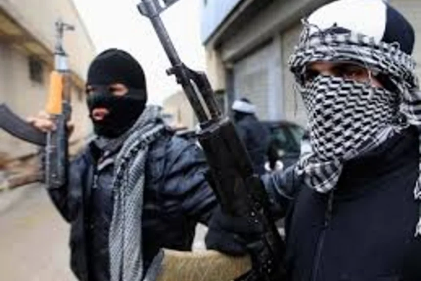Türkiyədə PKK üzvləri polis əməkdaşlarına hücum edib