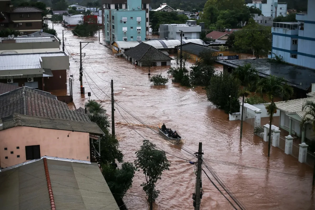 Death toll from heavy rains in southern Brazil jumps to 29