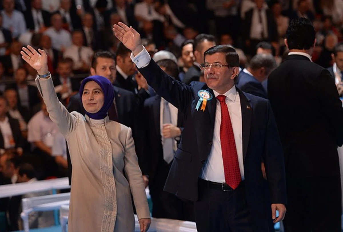 Ankarada Ədalət və İnkişaf Partiyasının V qurultayı keçirilir