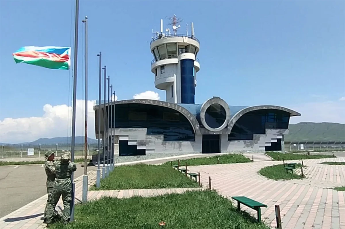 Xocalı aeroportunda Azərbaycan bayrağı qaldırılıb