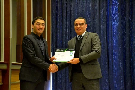 Media və mənəvi dəyərlər adlı məqalə müsabiqəsinin qalibləri mükafatlandırılıb