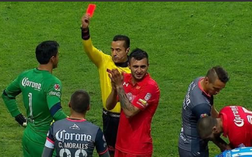 Meksika çempionatının növbəti turu hakimlərin tətili üzündən təxirə salınıb