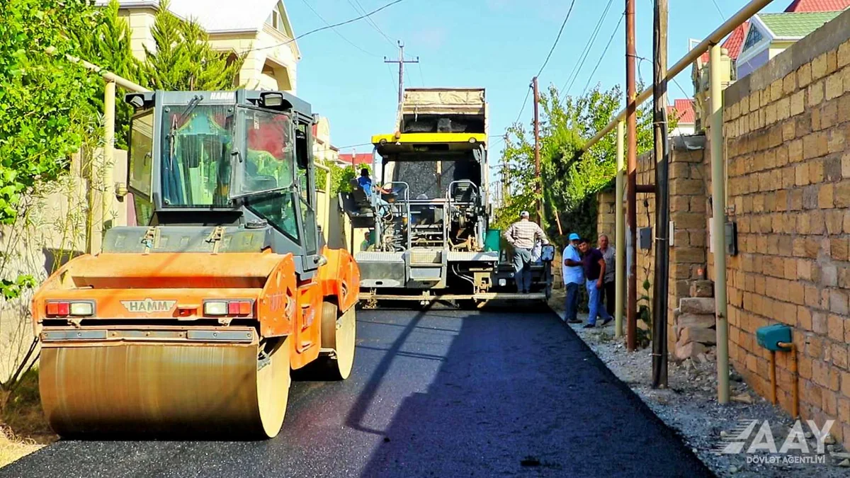 Bakının Zəngəzur küçəsi təmir edilir