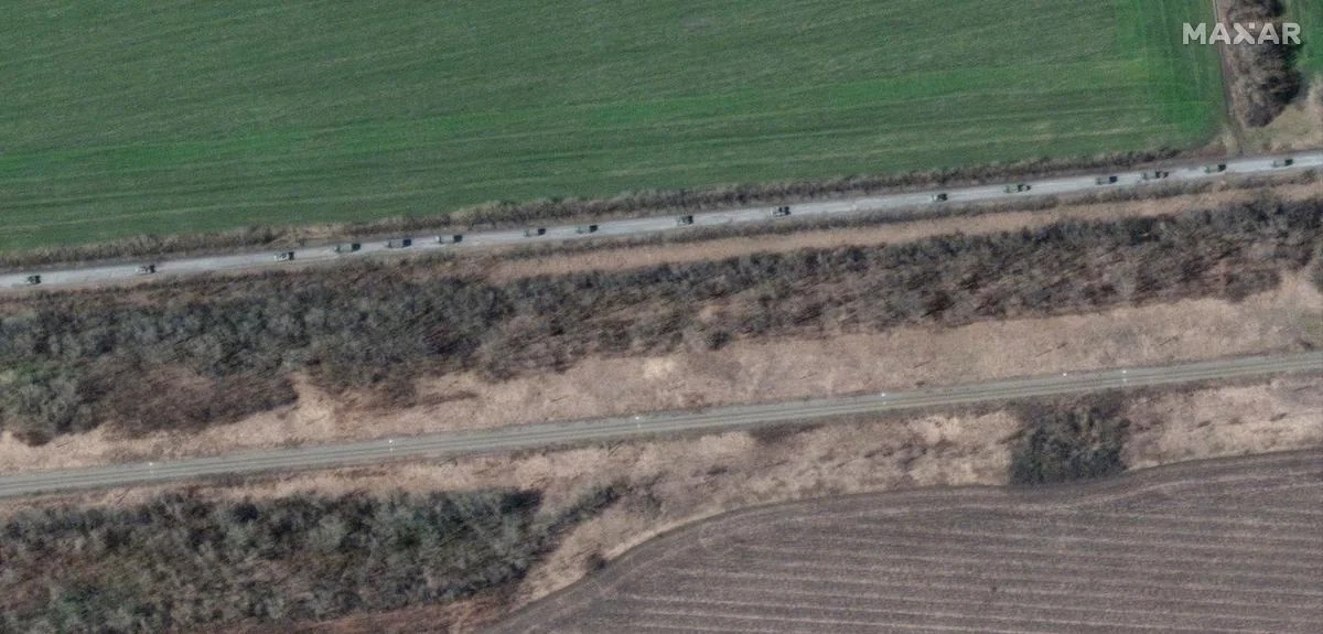 12-km-long Russian military convoy moving towards Ukraine's Kharkiv