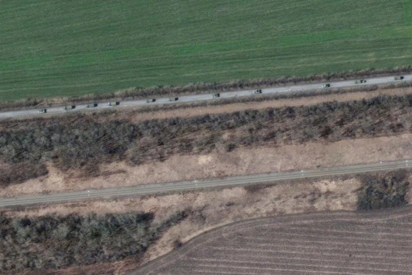 12-km-long Russian military convoy moving towards Ukraine's Kharkiv