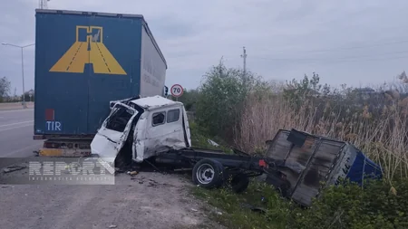 Kürdəmirdə “Qazel” “TIR” la toqquşub, xəsarət alanlar var
