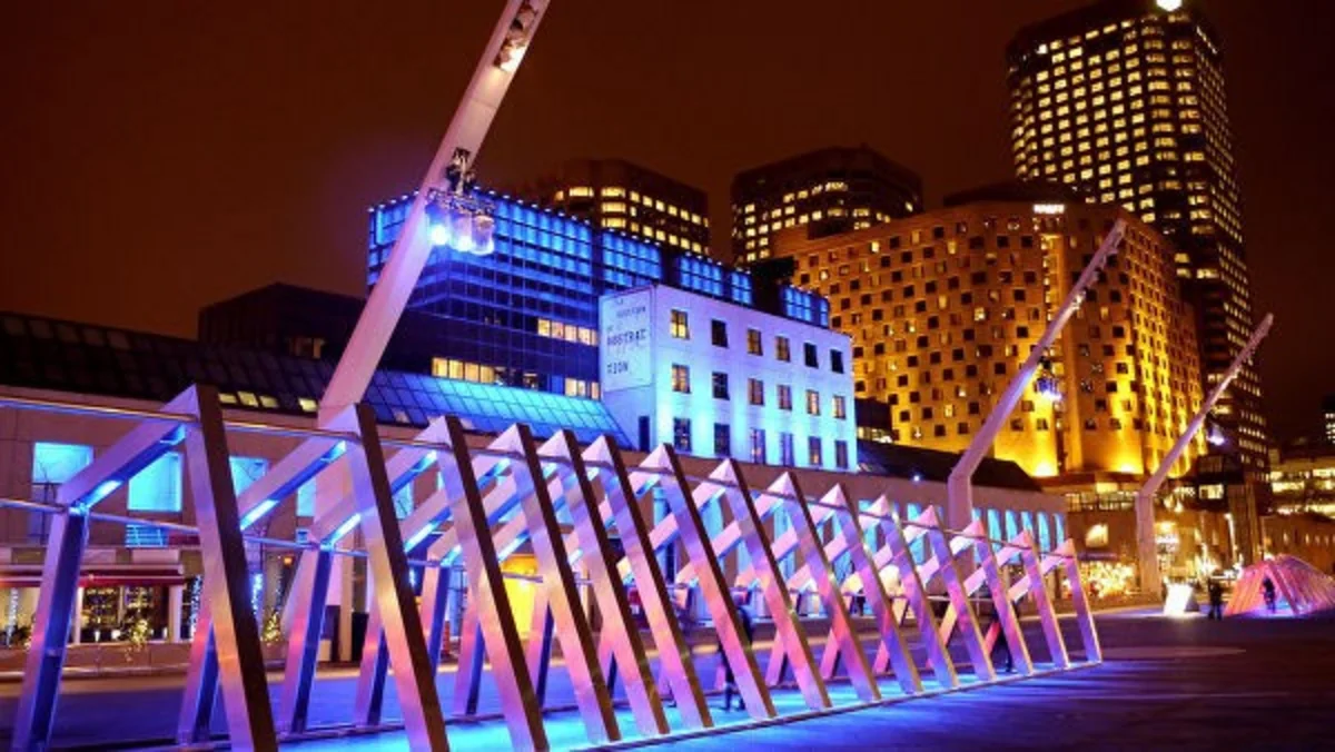 Monrealda dövlət işçiləri yürüşə çıxıb