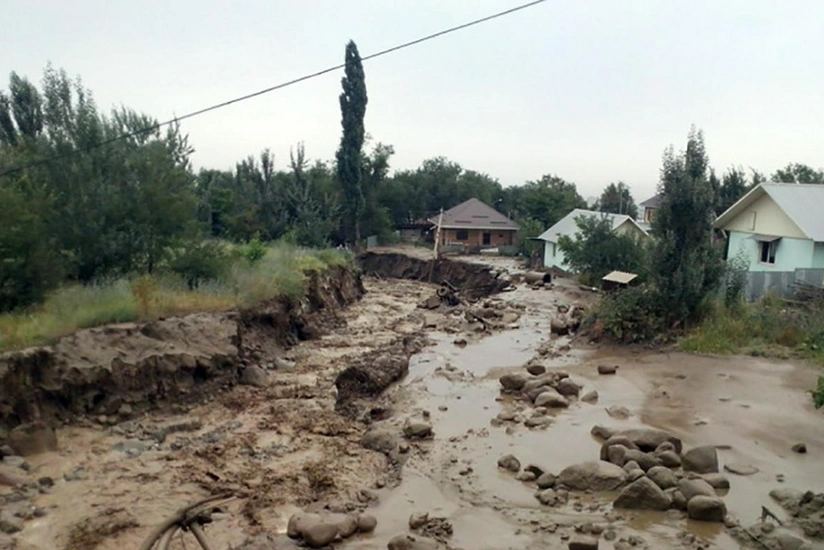 Hacıqabulda sel səbəbindən 81 sakin FHN tərəfindən təxliyə olunub