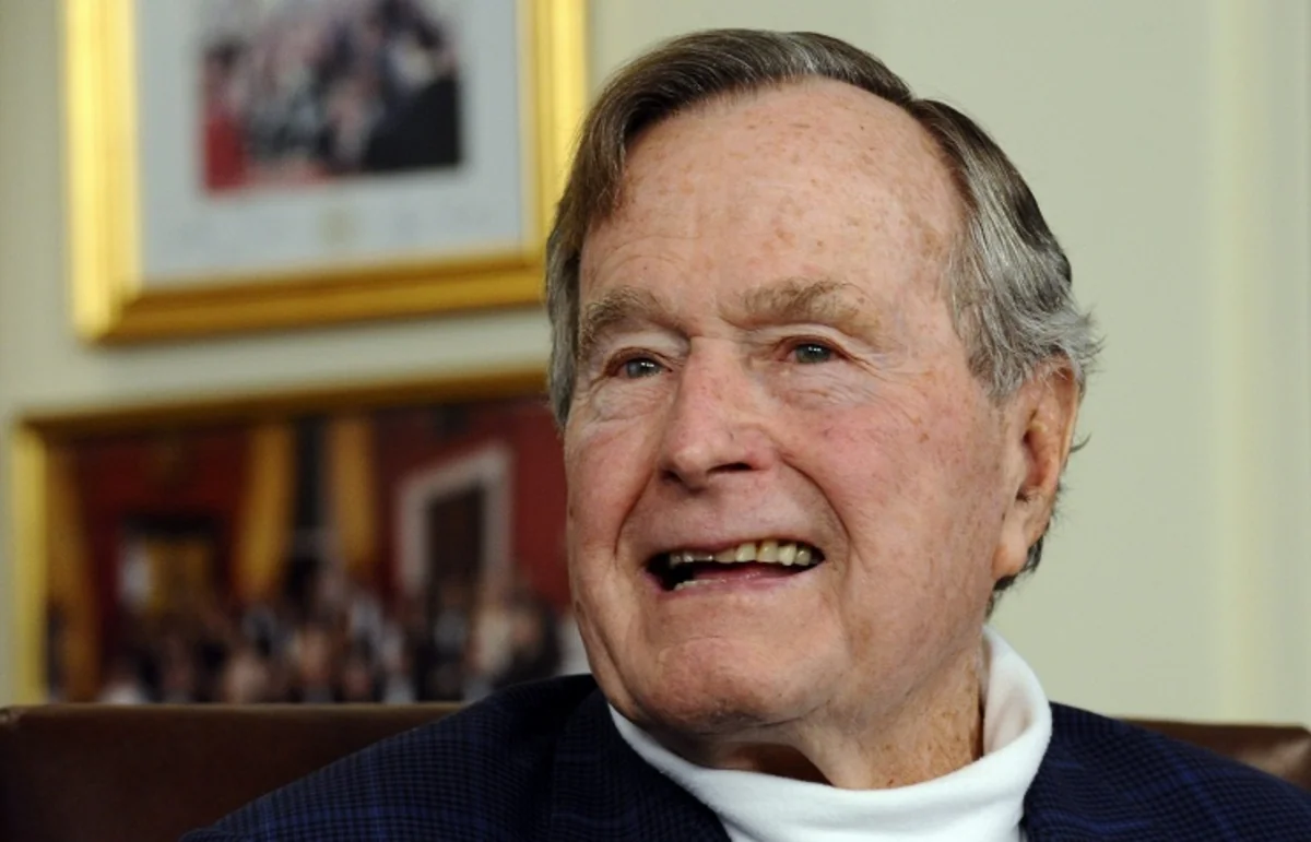 ​Doctors discuss hospital discharge of former US President H.W. Bush