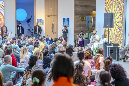 Nine Senses hosts meditation practice from famous Indian guru