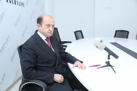 Dəfələrlə İlham Əliyevlə görüşən sabiq səfir: “Prezidentimizin ən güclü silahı onun sözünə sadiq qalmasıdır”