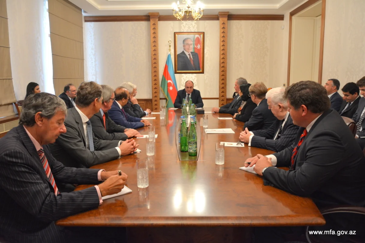 Elmar Məmmədyarov Böyük Britaniya parlamentinin nümayəndə heyətini qəbul edib
