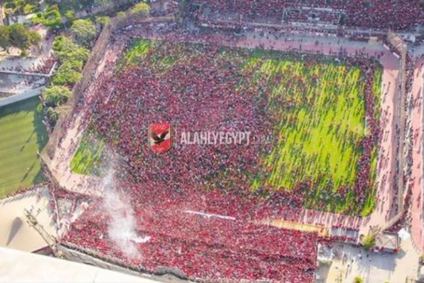 Аль-Ахли отменил тренировку из-за огромного количества людей, пришедших на неё