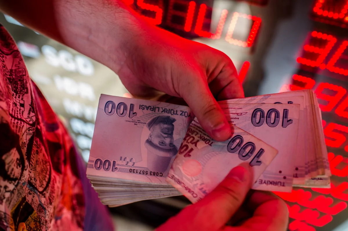 Годовая инфляция в Турции в мае составила чуть меньше 40%
