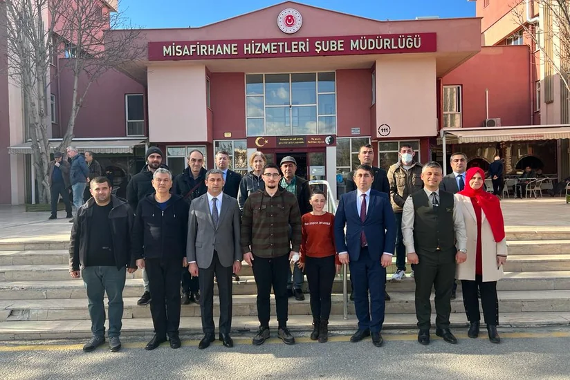 Səfirlik əməkdaşları Türkiyədə müalicə alan müharibə iştirakçılarını, hərbçiləri ziyarət edib