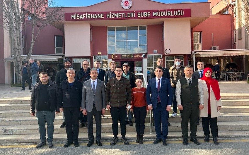 Səfirlik əməkdaşları Türkiyədə müalicə alan müharibə iştirakçılarını, hərbçiləri ziyarət edib