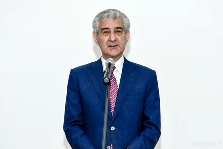 YAP-ın qərargahında Respublika gününə həsr olunmuş tədbirdə “Son iclas” filmi təqdim edilib