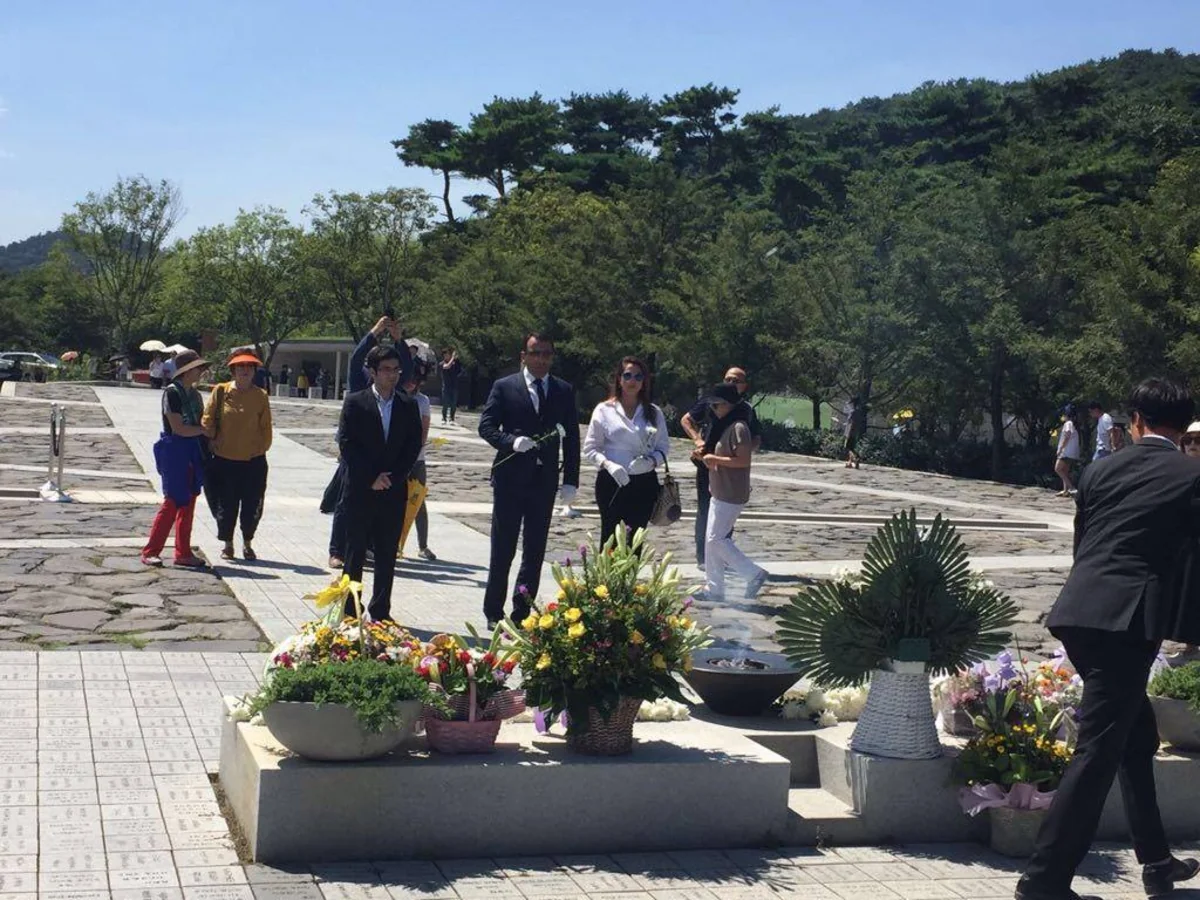 Ambassador Ramzi Teymurov visited memorial of first South Korean president, visiting Azerbaijan