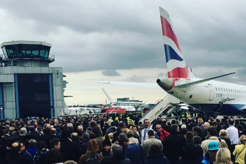 London-Siti aeroportunun sərnişinləri təxliyə edilib