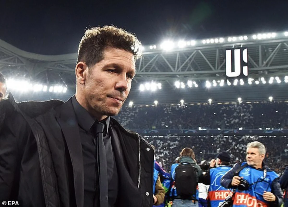 Симеоне прокомментировал непристойный жест Роналду