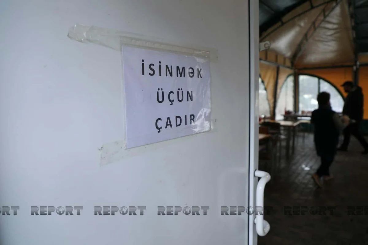 Qarlı havada isinməyə ehtiyacı olanlar üçün çadırların ünvanları - SİYAHI