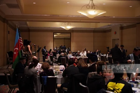 Azərbaycanlı sənətçi Kaliforniya ştatında Gənclər Günü münasibətilə konsert verib