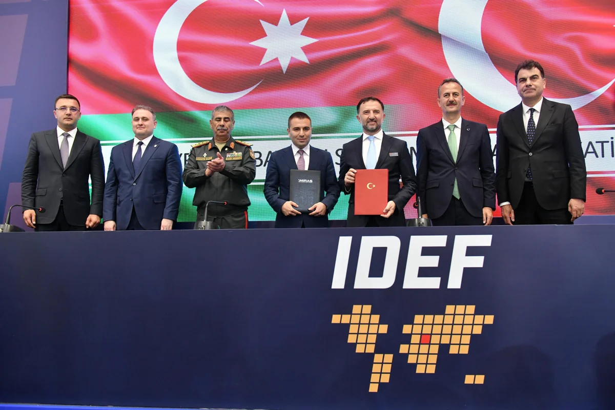 Azərbaycanla Türkiyə arasında müdafiə sənayesi sahəsində sənədlər imzalanıb