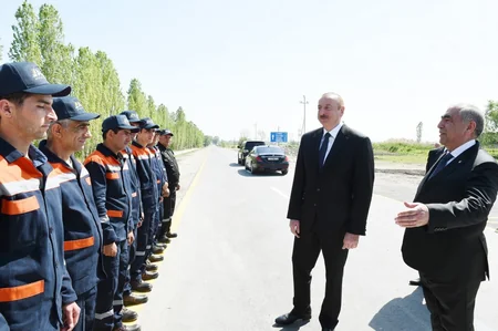 Prezident Xaçmazda avtomobil yolunun açılışında iştirak edib - YENİLƏNİB