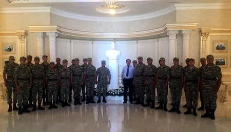 Azərbaycan ordusunun hərbi hissələrdə bayram tədbirləri keçirilir