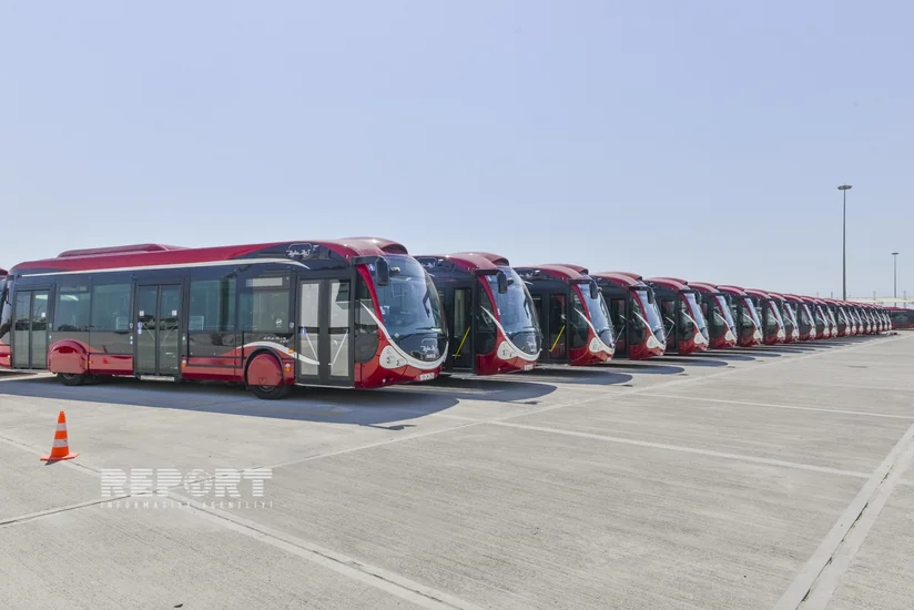Heydər Əliyev Aeroportundan şəhərin mərkəzinə avtobuslar fəaliyyətə başlayıb