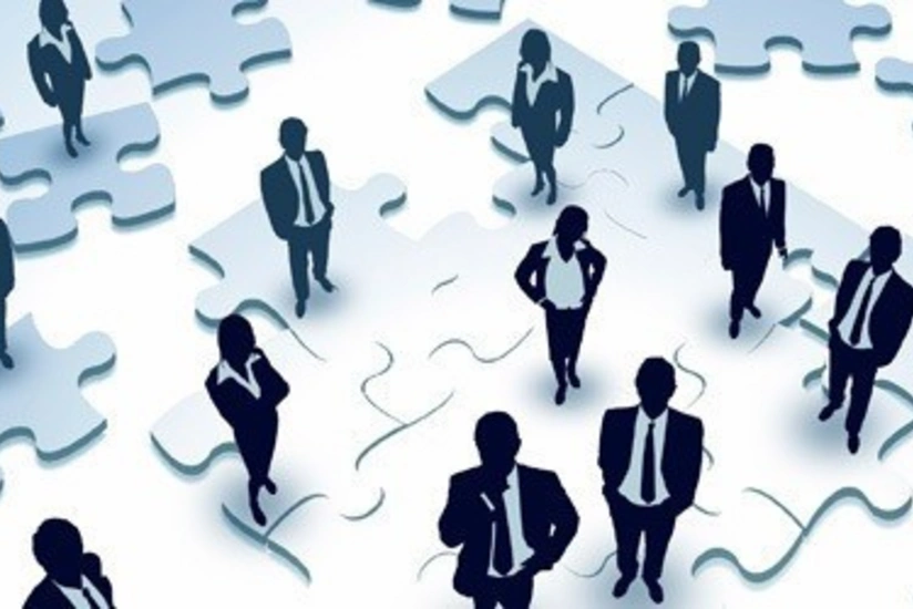 Azərbaycanda orta aylıq əmək haqqı 4% artıb