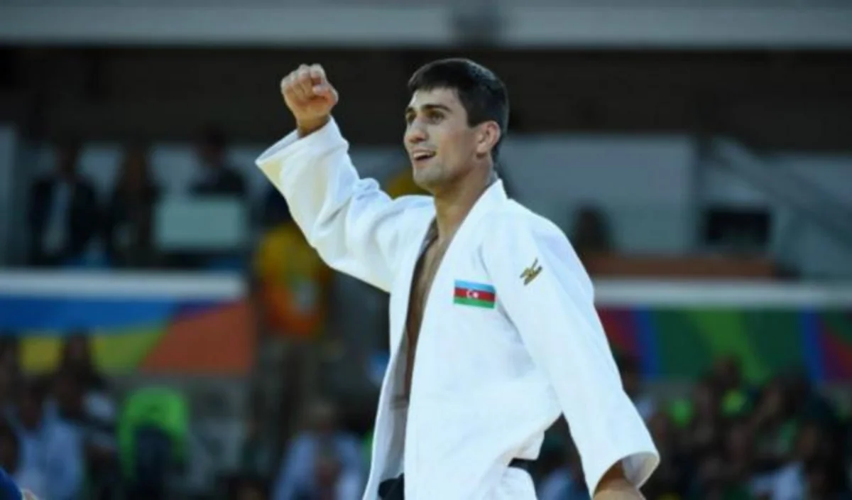 Rüstəm Orucov Böyük Dəbilqə turnirində gümüş medal qazanıb