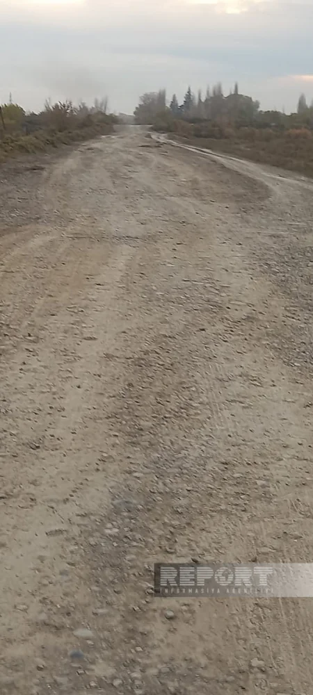 Kürdəmirdə Çərtəyəz kəndinin yolları bərbad vəziyyətə düşüb