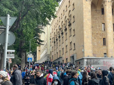 В Тбилиси мобилизовали спецназ для восстановления общественного порядка
