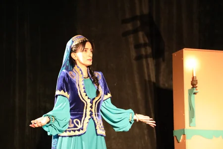 Lənkəran teatrı “Casus” tamaşasının premyerasına hazırlaşır