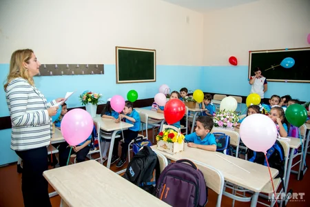 Bakı Atatürk Liseyində “Bilik günü” qeyd olunub - FOTOREPORTAJ