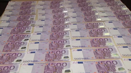 Sumqayıtda Yeni il axşamı 31450 avro və 4300 dollar oğurlayan dəstə üzvləri saxlanılıblar