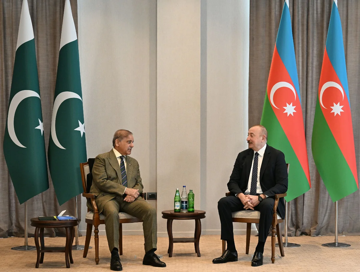 Laçında Azərbaycan Prezidenti İlham Əliyevin Pakistanın Baş naziri ilə məhdud tərkibdə görüşü keçirilib - YENİLƏNİB-2