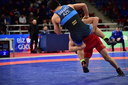 Güləş üzrə Azərbaycan çempionatında daha 5 çəkidə qaliblər müəyyənləşib