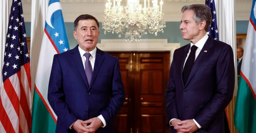 ABŞ dövlət katibi ilə Özbəkistan XİN rəhbəri görüşüb