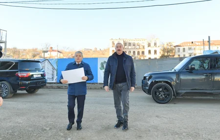 Ilham Aliyev inspects construction progress on Garabagh Street in Shusha city