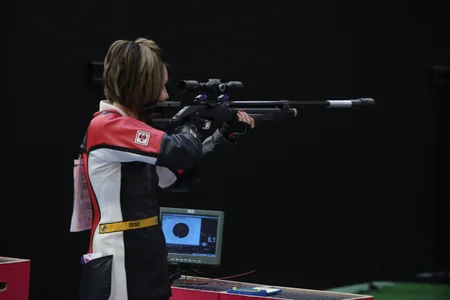 Dünya çempionatı: Ukraynadan olan atıcı qızıl medal qazanıb