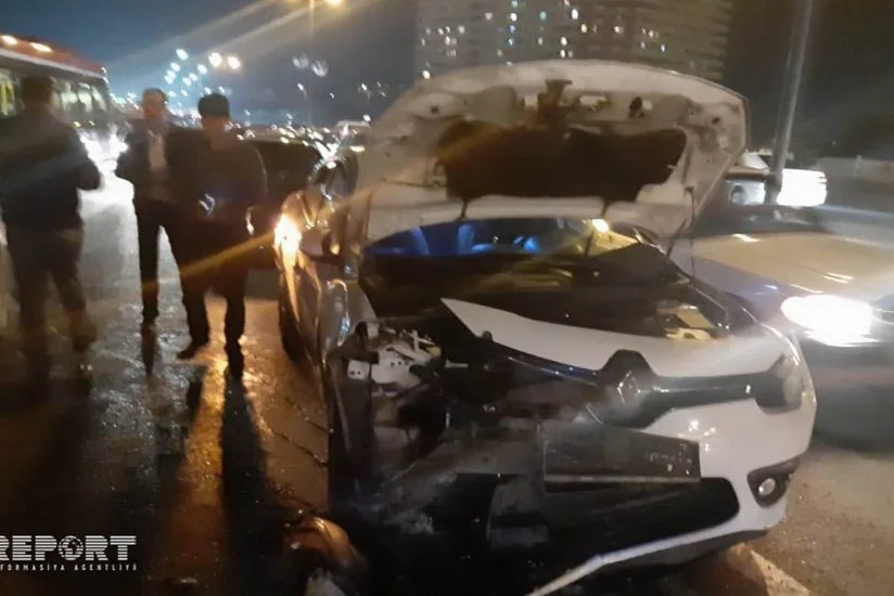 ДТП на дороге Баку-Сумгайыт привело к сильному затору - ВИДЕО