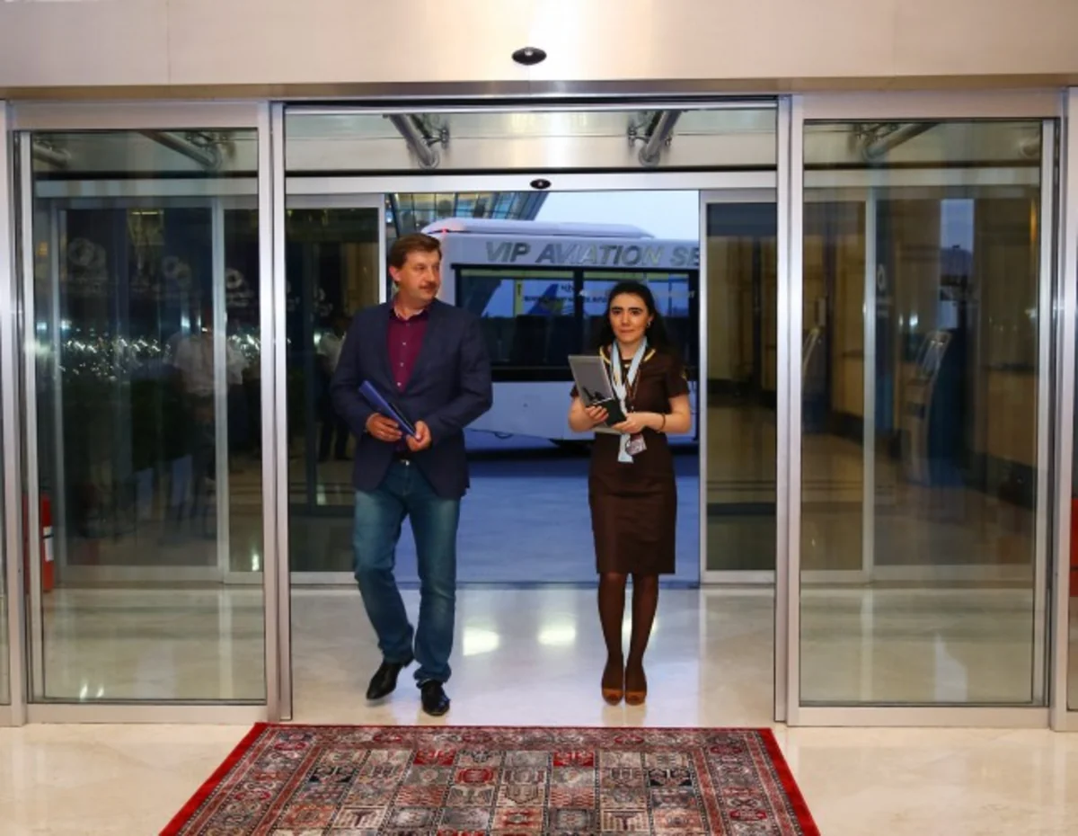 ​Latviya parlamenti sədrinin müavini Bakıya gəlib