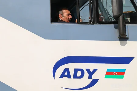 Səyyar ASAN qatar fevralın 1-dən vətəndaşlara xidmət göstərəcək - FOTO
