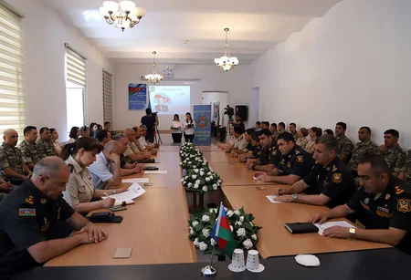 Azərbaycan Ordusunda Milli Qurtuluş günü münasibətilə silsilə tədbirlər keçirilib