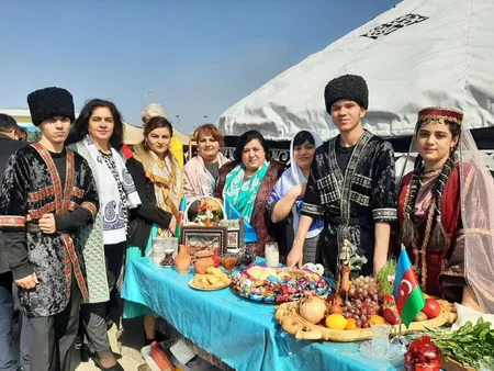 Azərbaycan diasporu Qazaxıstanda keçirilən festivallarda təmsil olunub