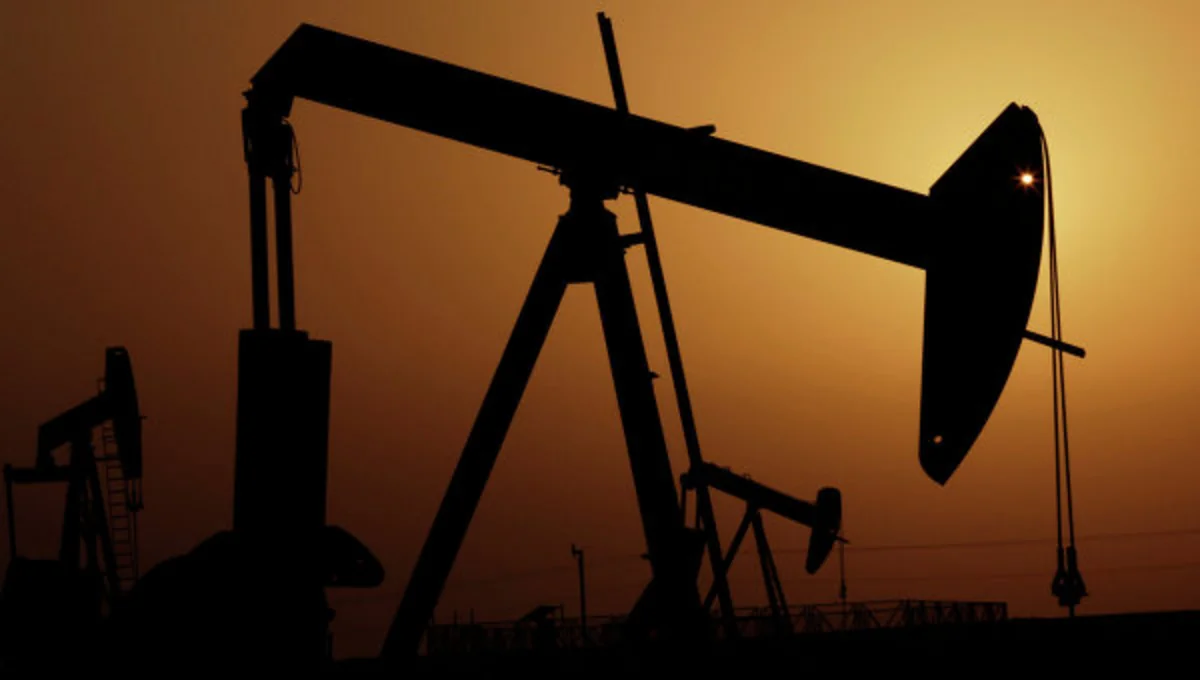Нефть дорожает на фоне снижения запасов сырья в США