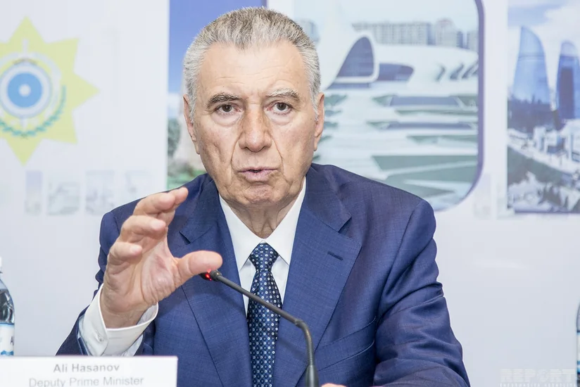 Əli Həsənov: Apteklərdə psixotrop dərmanların qanunsuz satışının qarşısı tam alınıb