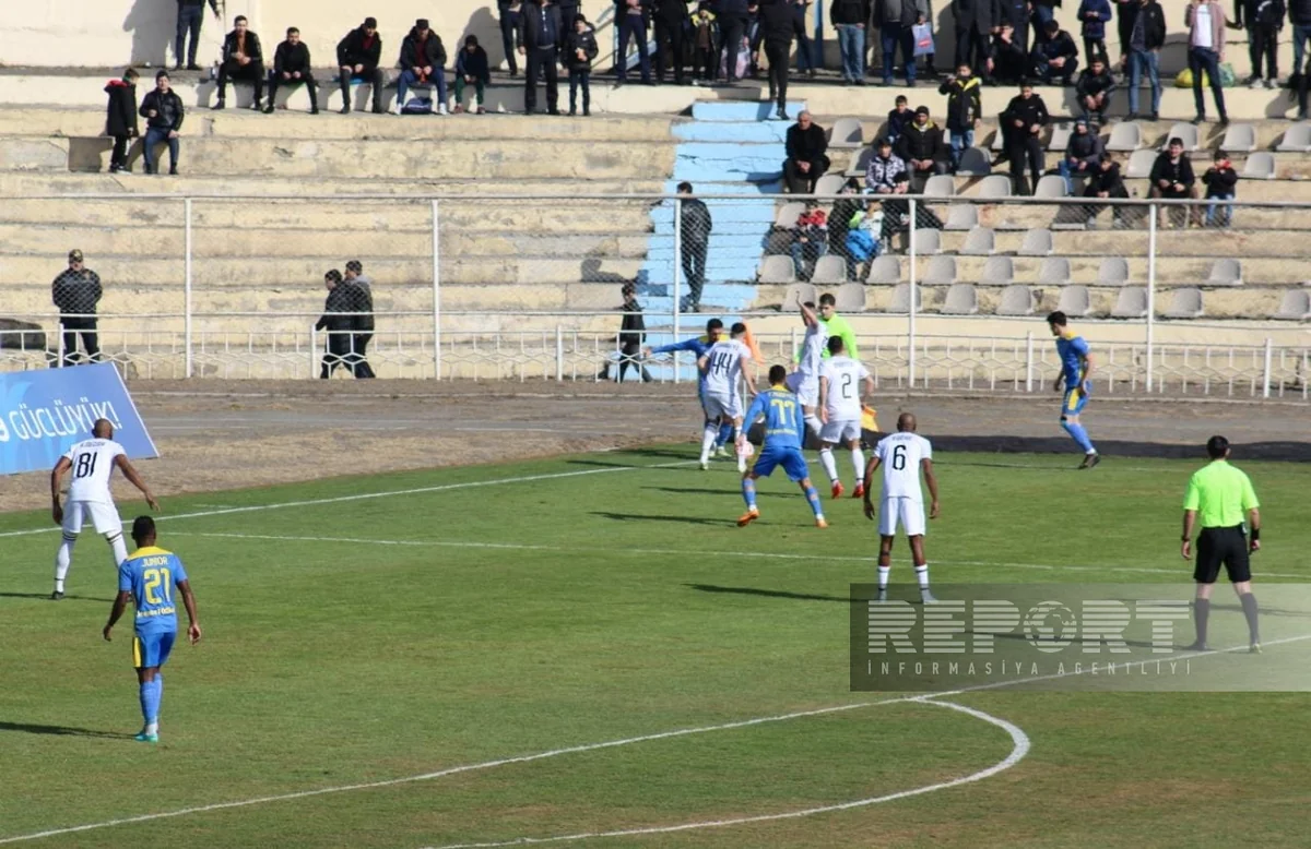 Premyer Liqa: Qarabağ Kəpəzlə heç-heçə edib